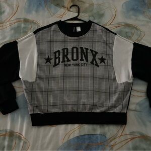 H&M brand cropped sweatshirt